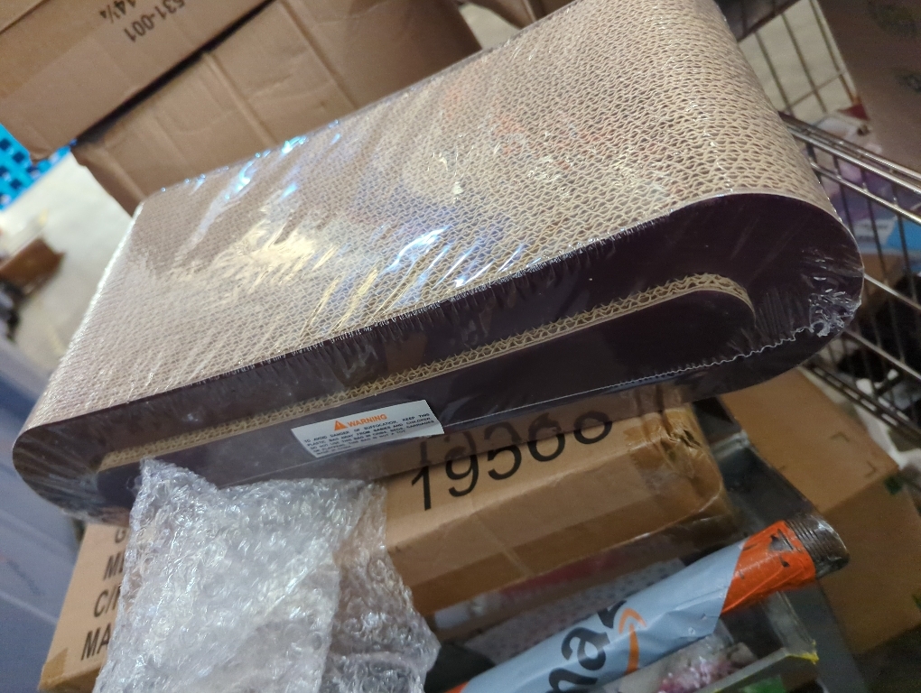 FluffyDream 2in1 Cat Scratcher Cardboard Lounge Bed, Cat Scratching Board, Durable Board Pads Prevents Furniture Damage