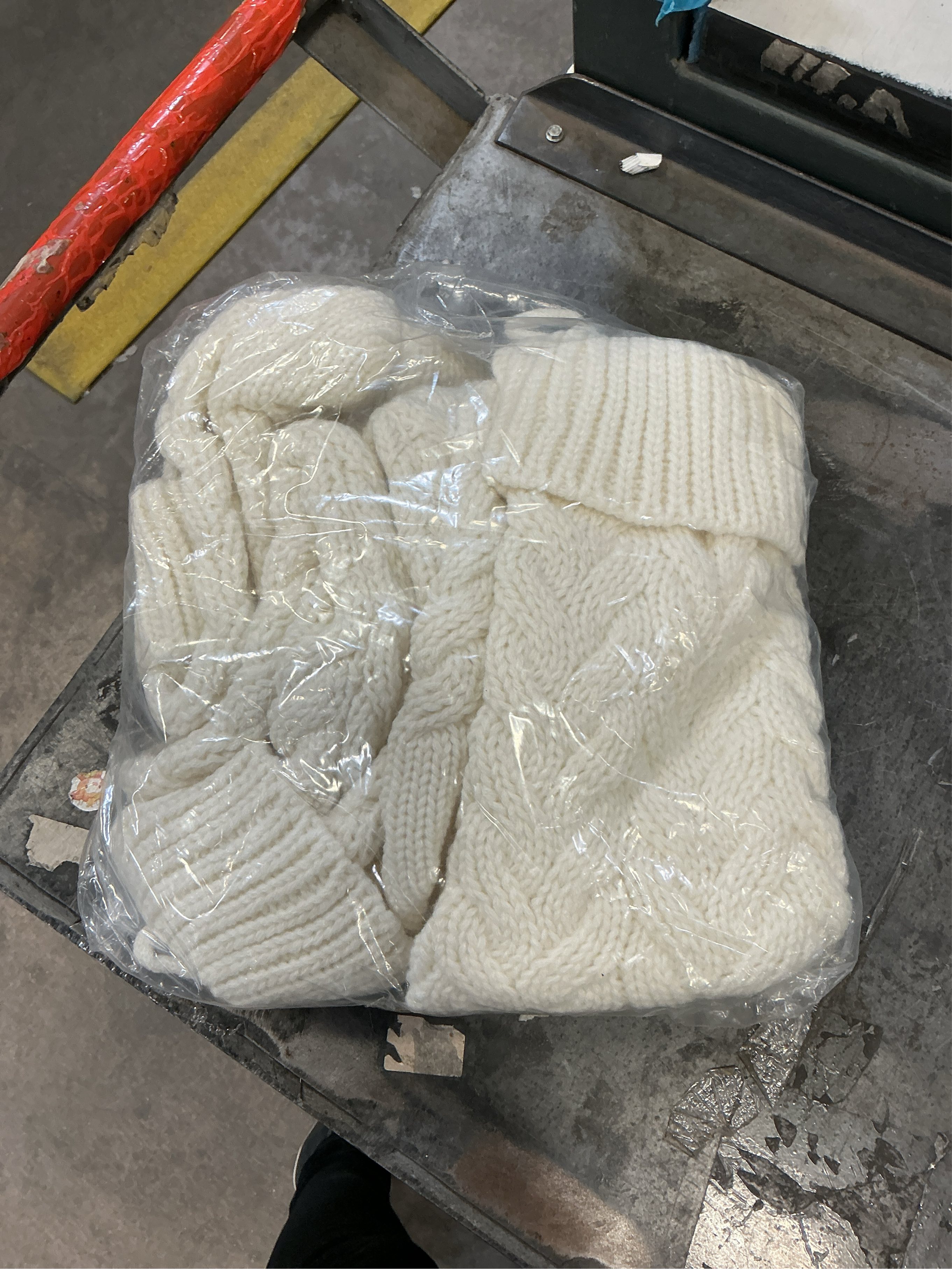 18 Inches Christmas Stockings Knit Xmas Stockings Large Fireplace Hanging Stockings for Family Christmas Decoration (Ivory, 4)