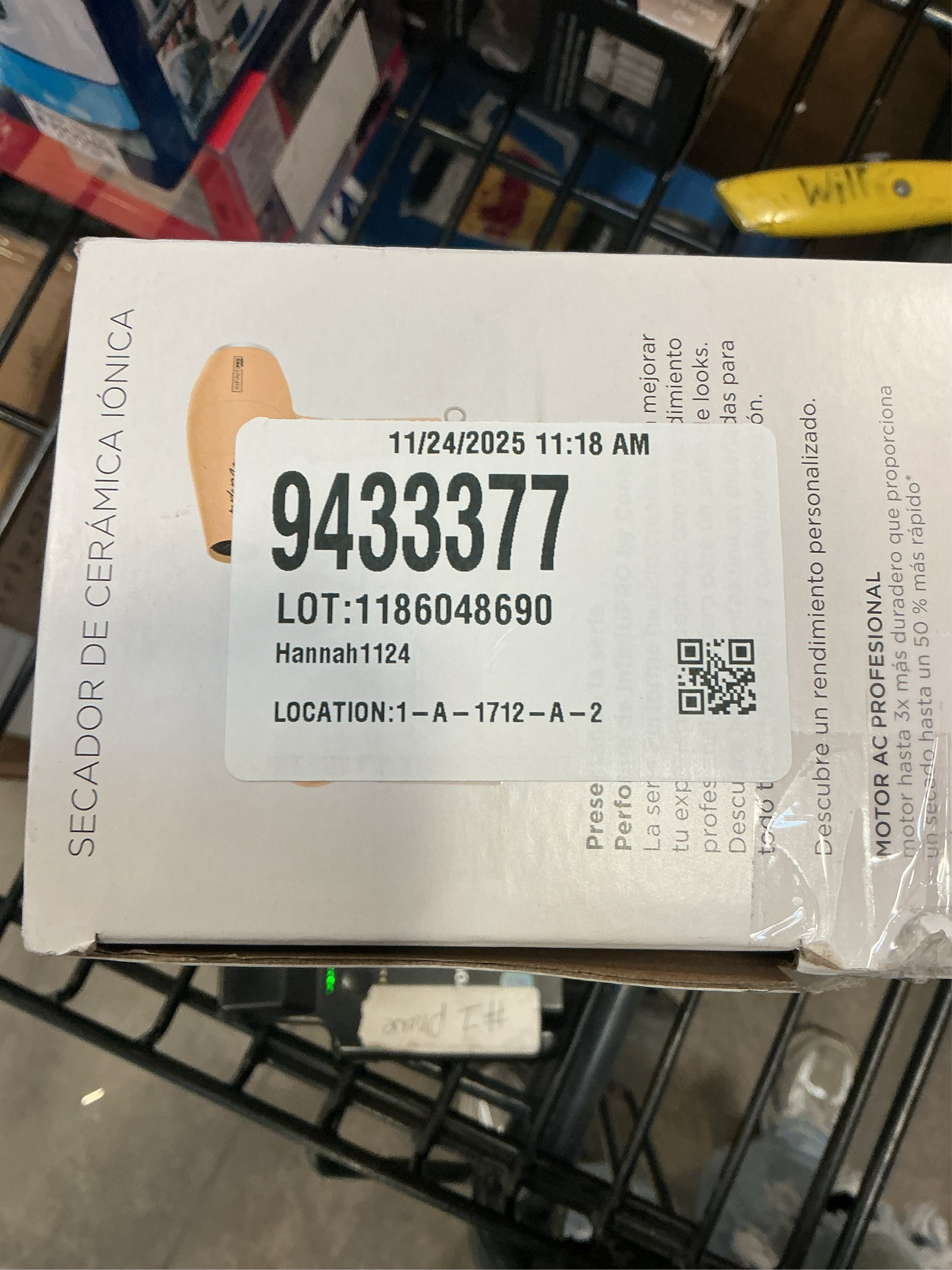 Conair Infiniti Pro Hair Dryer with Diffuser plus 3 Other Attachments | Performa Series Hair Dryer | Blow Dryer with Professional Performance Motor | Blush Pink