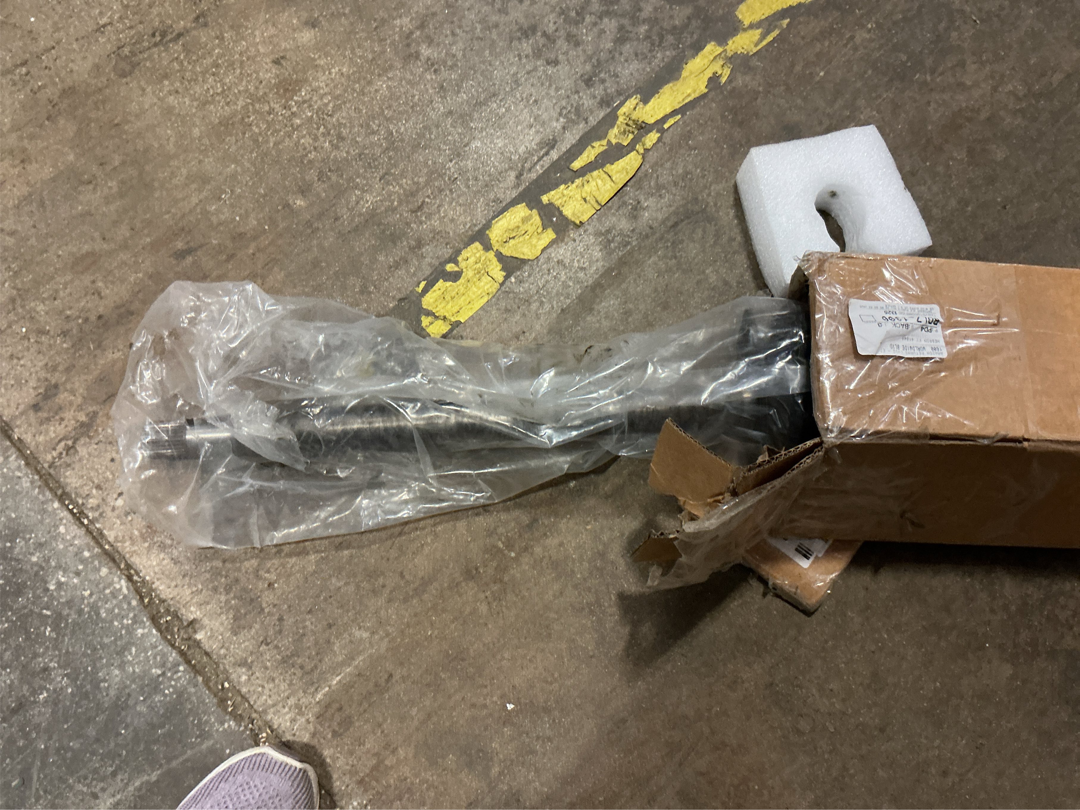 cciyu CV Axle Shaft Assembly for Ford for Explorer 2011-2014 V6 3.5L FWD 66-2283 Front Right