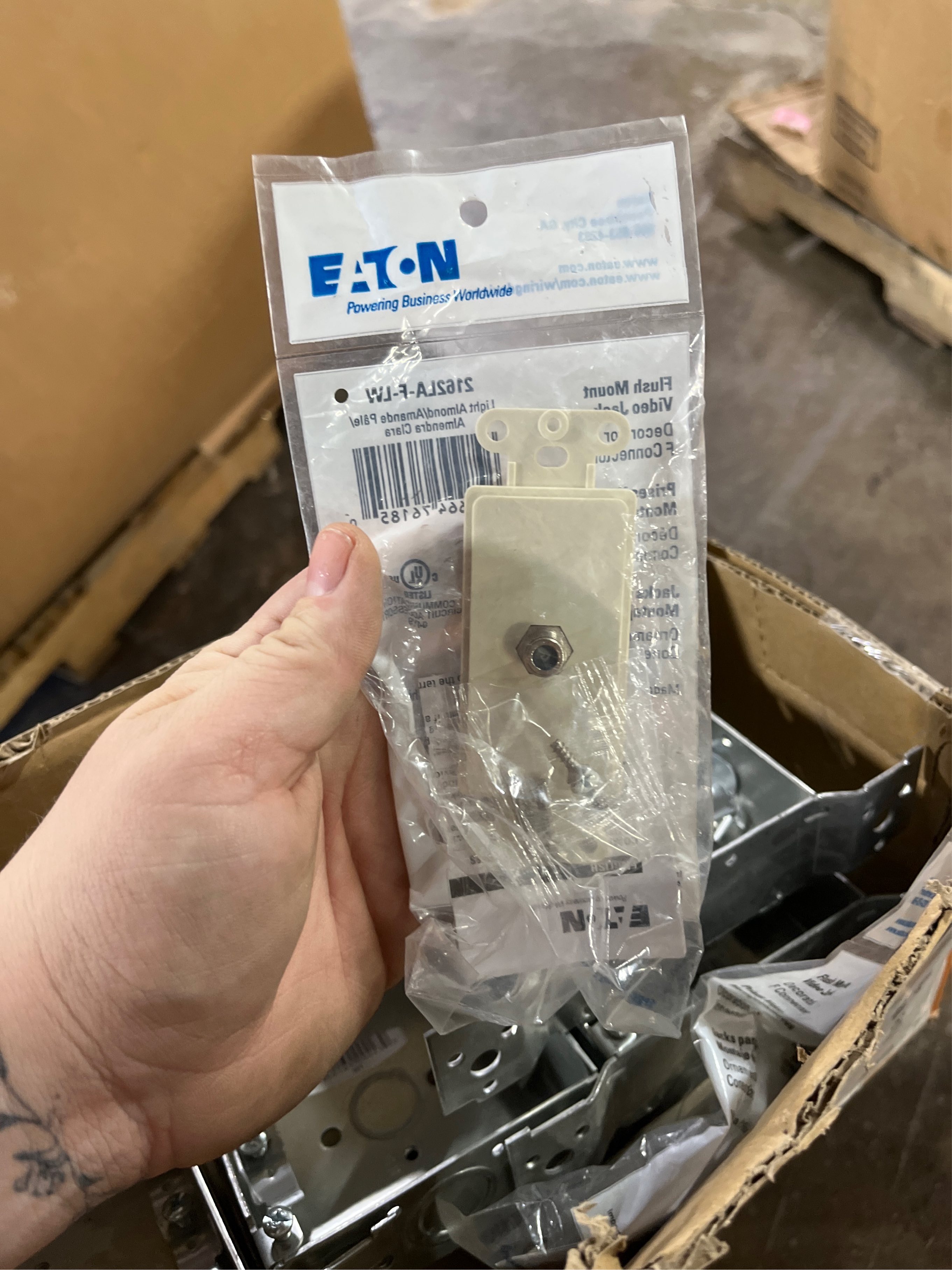 https://s3.us-central-1.wasabisys.com/manyfastscan-photos/7cdab7cb-cbd8-4aef-84fa-38d4f121649f.jpg
