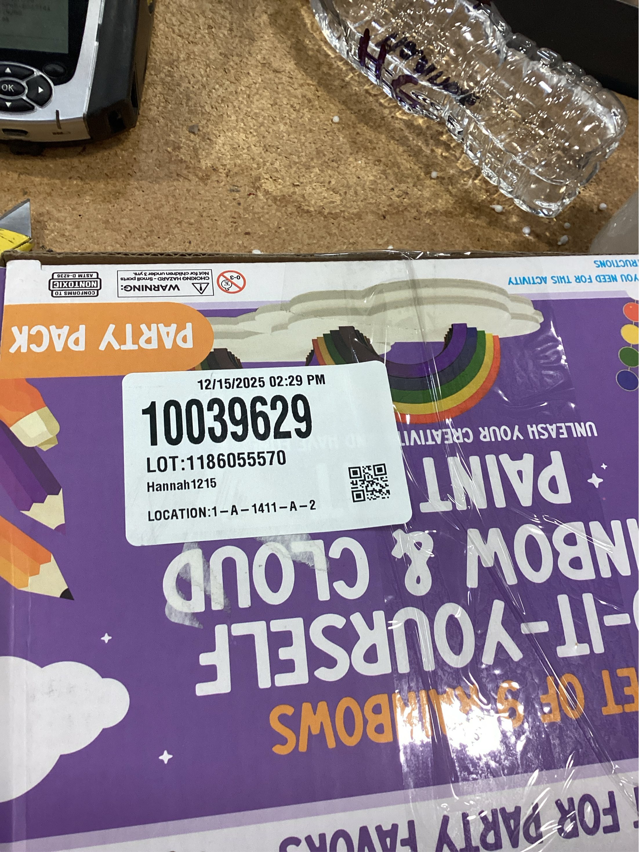 Rainbow Painting Set for Kids 9 Pcs - Bulk Stockings & Birthday Goodie Bag Stuffer - Kids Party Favors Toy Return Gifts - Pinata Stuffers - Classroom Treasure Box Carnival Prizes