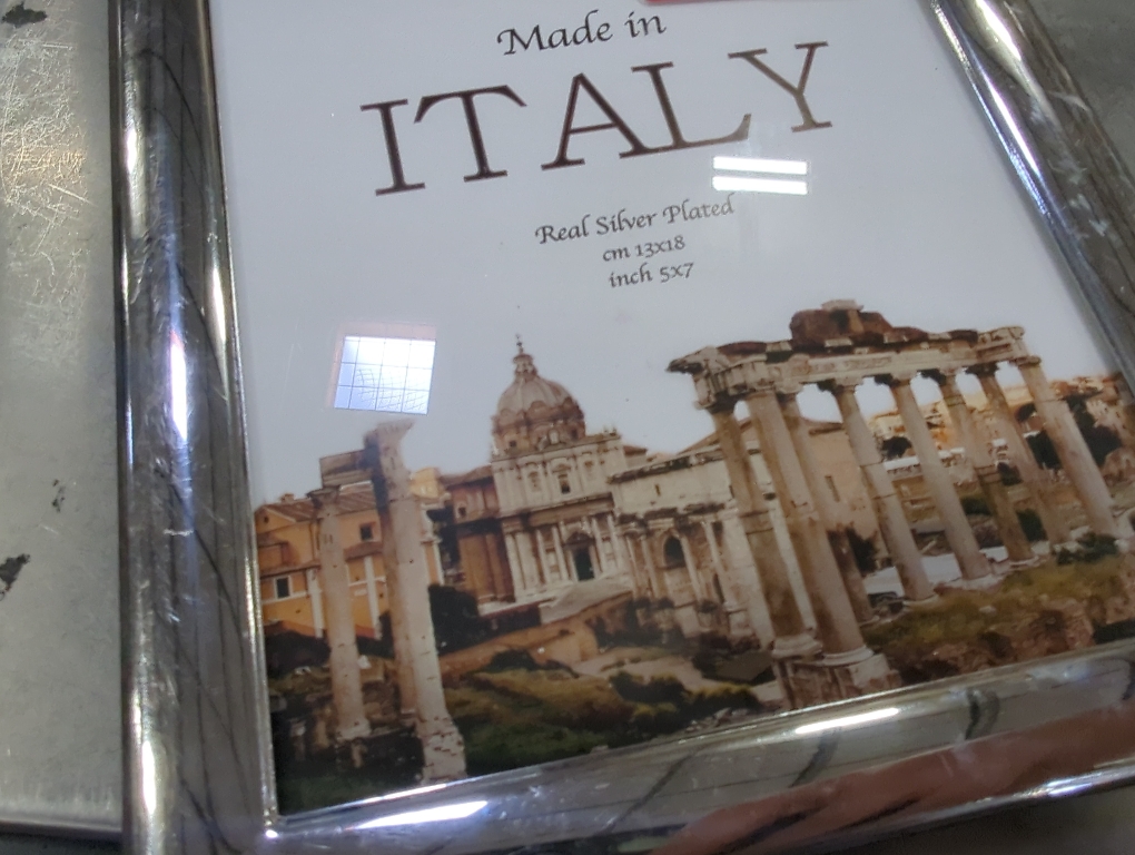 Beltrami 5 x 7 Picture Frame