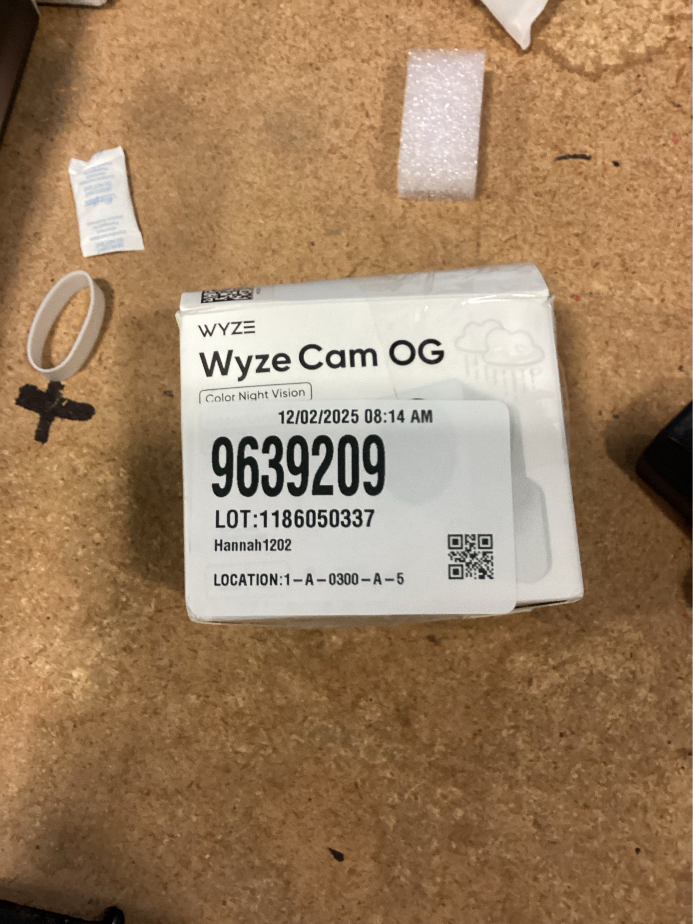 Wyze Cam OG Plug-in Indoor and Outdoor Smart-Enabled Security Camera