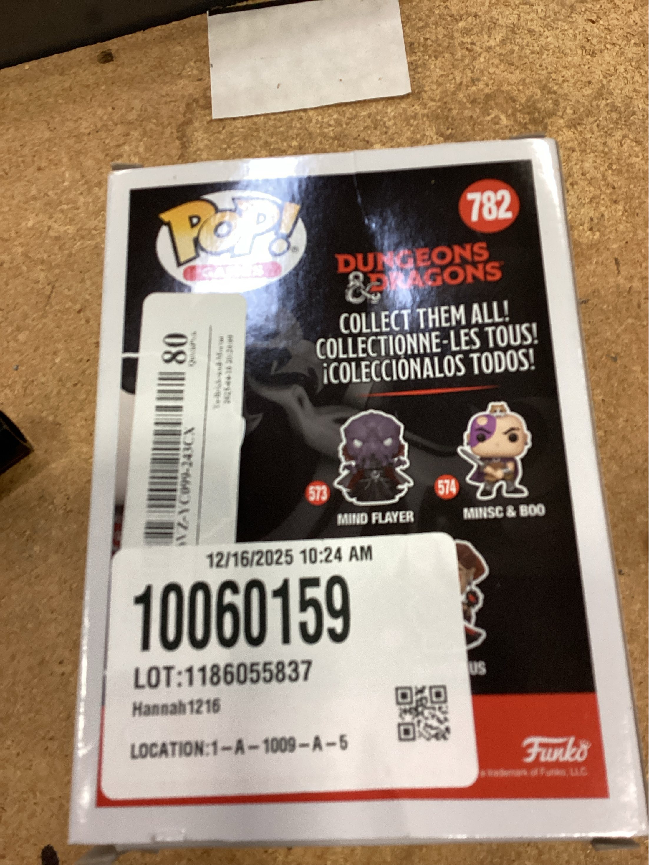 POP! Dungeons & Dragons 782 - Strahd Vinyl Figure with Dice Special Edition, Cranberry