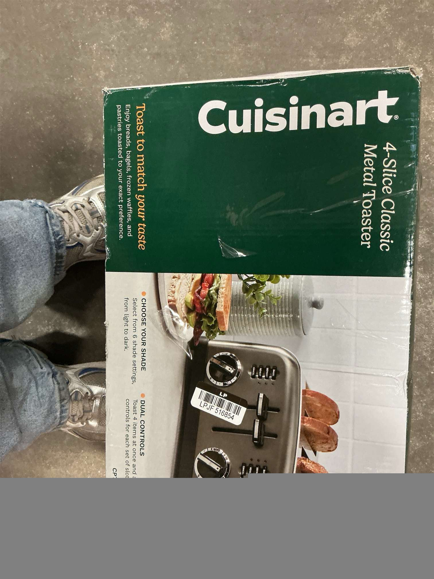 Cuisinart CPT-180BKS Classic 4-Slice Toaster, Black/Stainless Steel - Certified (Renewed)