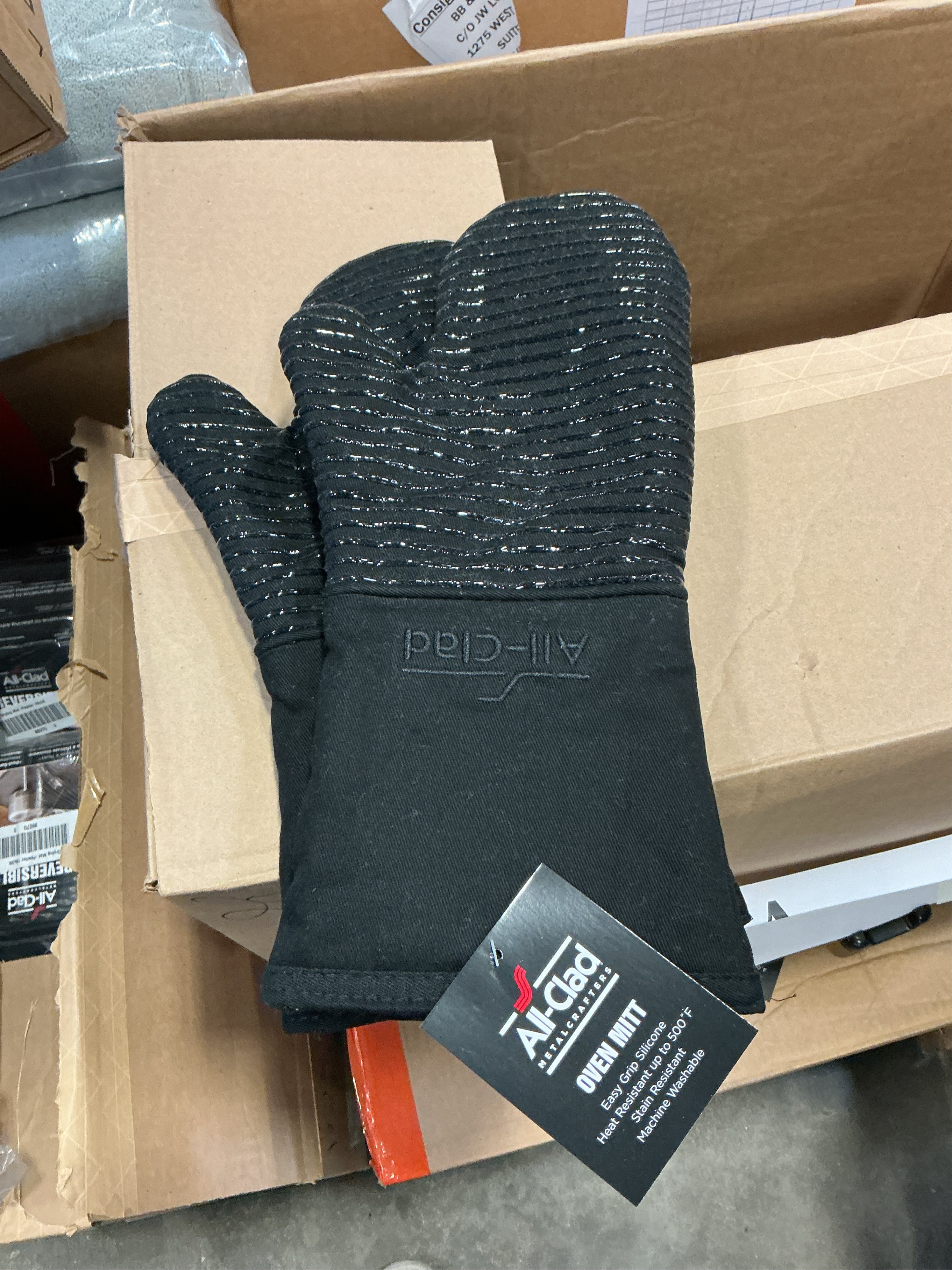 All-Clad Silicone Oven Mitts: Heat Resistant up to 500 Degrees - 100% Cotton & Silicone, 14x7 Oven Mitt for Kitchen and Barbecue, 2-Pack, Black