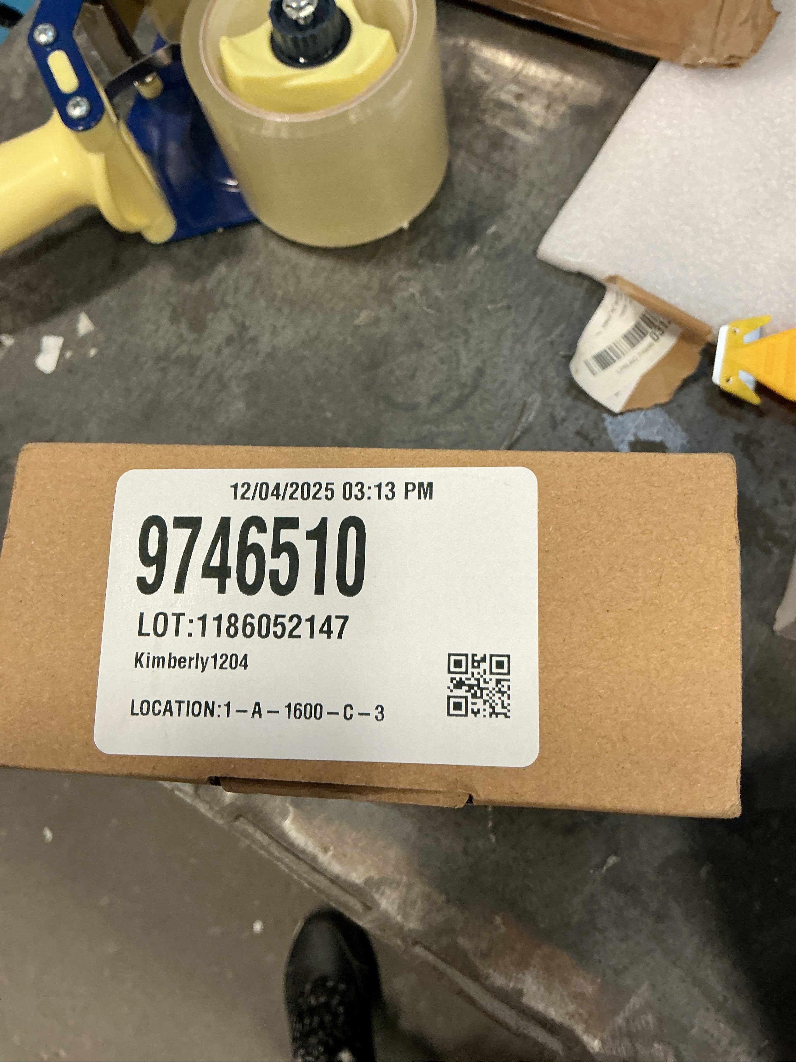 Soccer shin Pads, shin Guards, for Soccer Training, EVA Cushioning, Impact Reduction