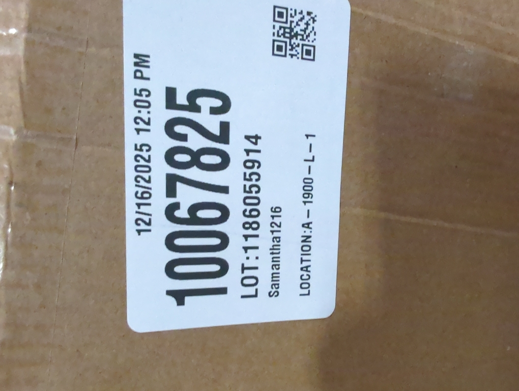 Americanflat 14x18 Picture Frame with Polished Plexiglass, Streamline Collection, Thin Border Picture Frame for Wall Display, , Black