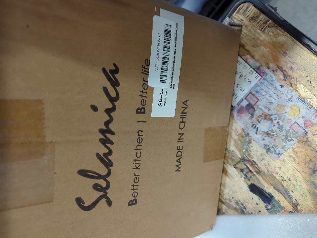 Selamica Ceramic 16-Pieces Dinnerware Set, Ceramic Dishes Set for 4, Kitchen Plates and Bowls Sets, Dinner Plates Set, Spray Black Dots, Gradient Color