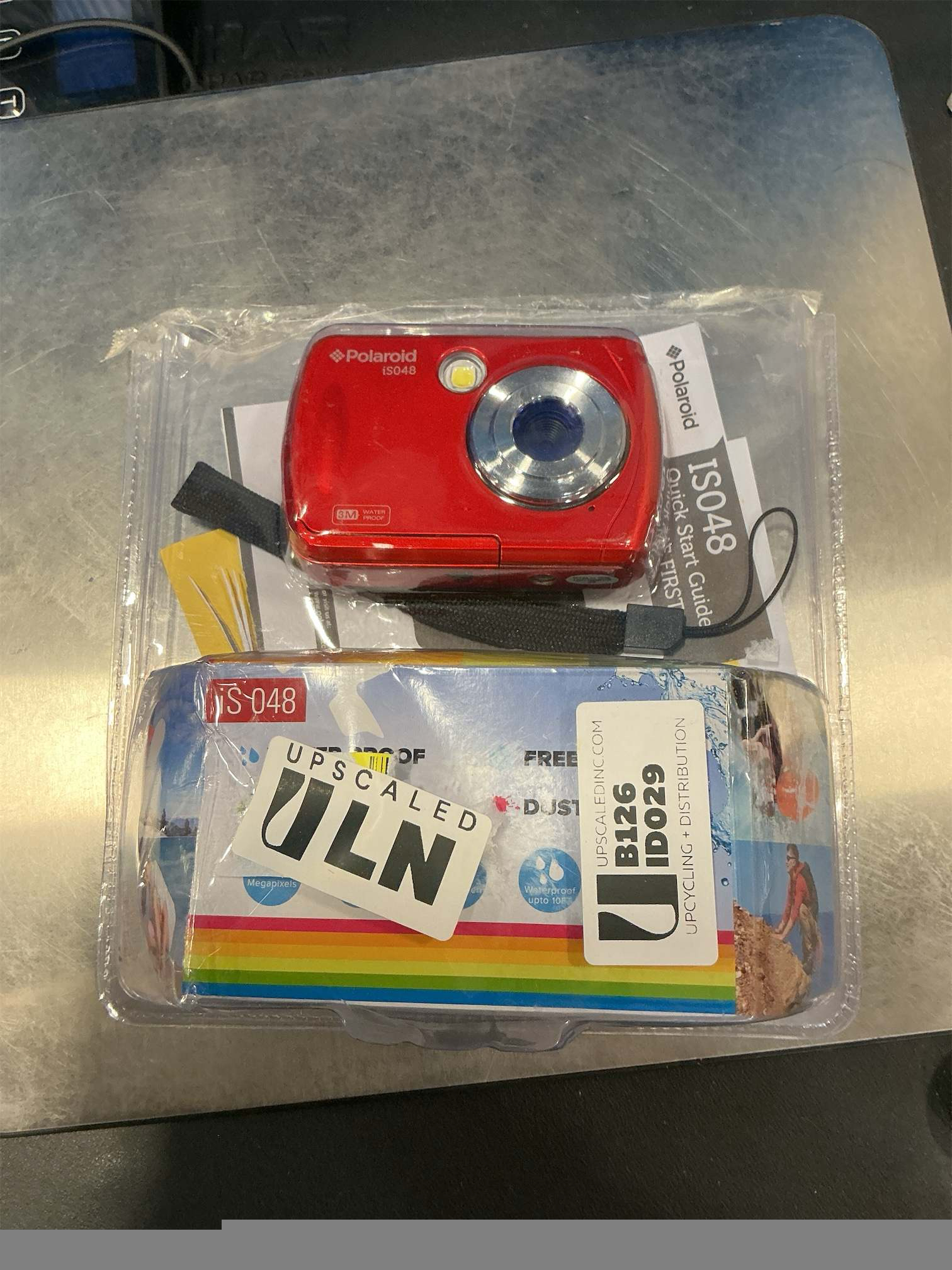 Polaroid IS048 Waterproof Instant Sharing 16 MP Digital Portable Handheld Action Camera, Red