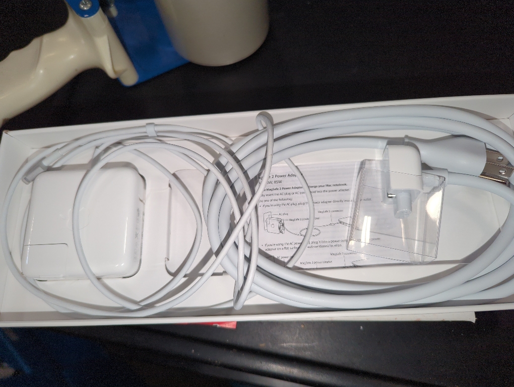 Apple 45W MagSafe 2 Power Adapter (for MacBook Air)