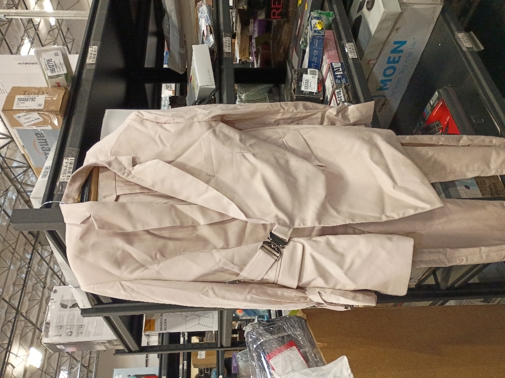 Size 38 Men's 2 Piece Suit with Metal Clasp Slim Fit Suit Stylish Business & Casual Tuxedo Suit