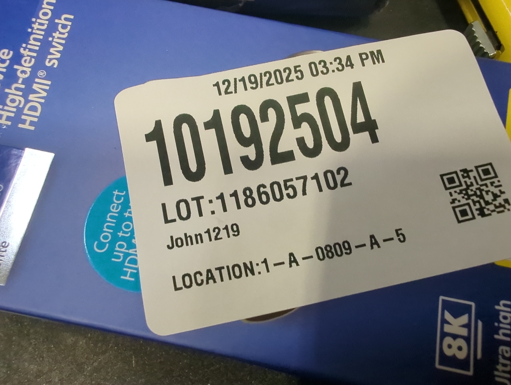 Philips 8K HDMI 2-Port Switch - Silver