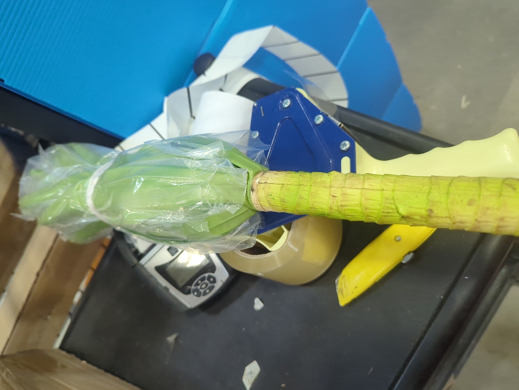 Size 22 Color Green Velener Fake Agave Artificial Plant: Unpotted Fake Agave Plant for Room Decor, UV Resistant Faux Agave Plant for Outdoor/Indoor Decor, 22 inches, Set of 1