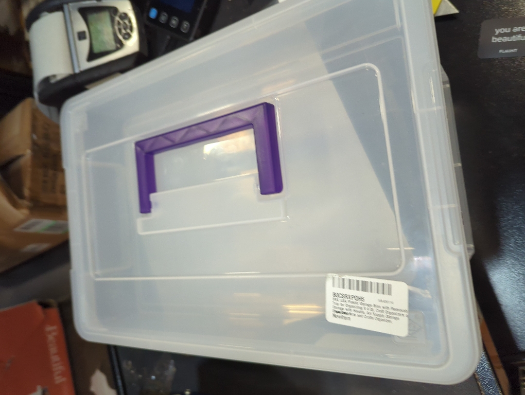 IRIS USA 9 Qt. Plastic Craft Storage Container Bins with Lids, 1 Pack, Small Art & Office Supply Organizer Tote, Sensory Bins & Boxes for Home & University, Latchable, Stackable, Portable, Clear