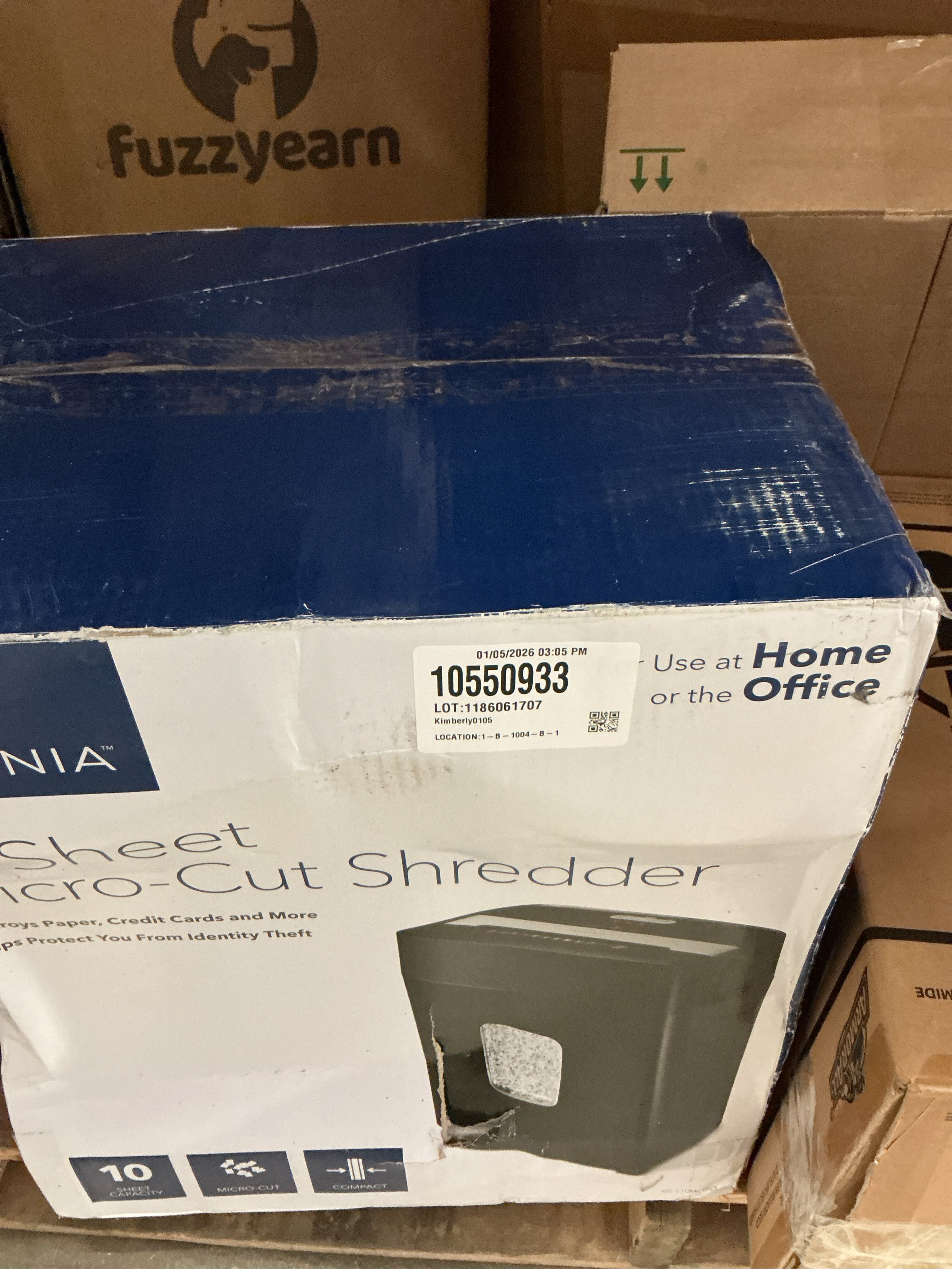 Insignia™ - 10-Sheet Microcut Shredder - Black