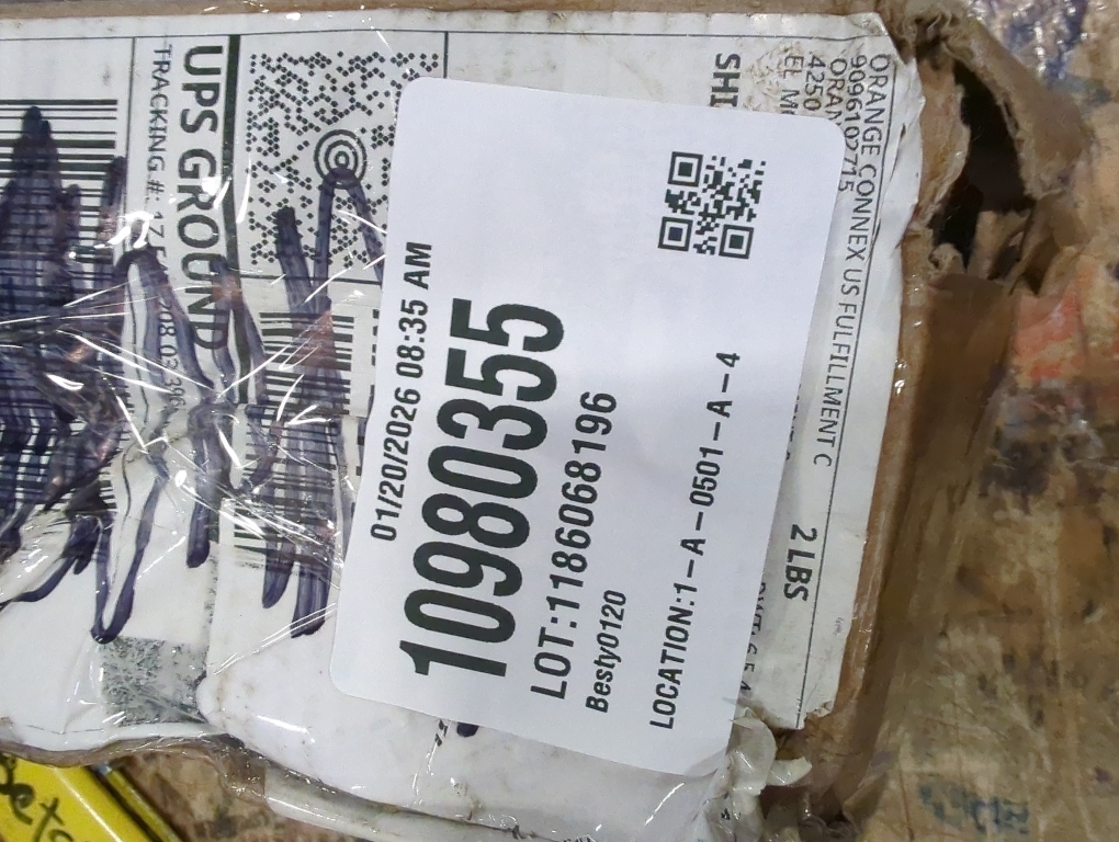 AULINK 4792912AD Engine Oil Cooler (3.5L V6) Compatible with Dodge Magnum 2005-2006, Compatible with Chrysler 300 2005, Replaces 4792912AC 4792912AE