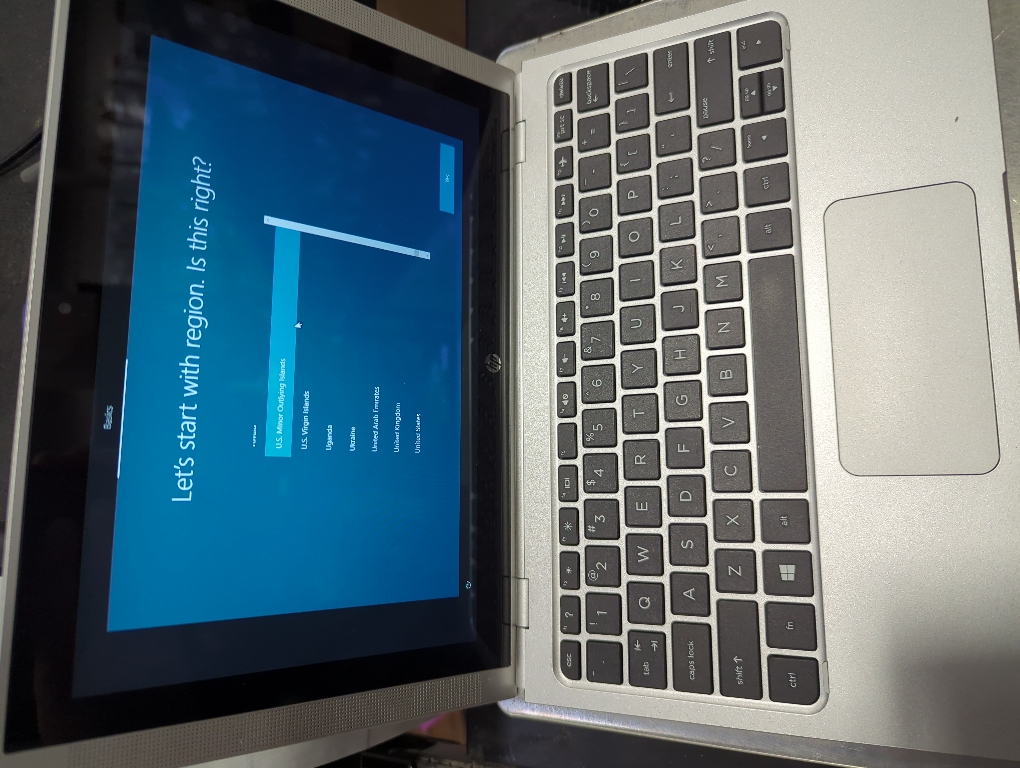 HP x2 210-G2 Detachable Tablet With Charger