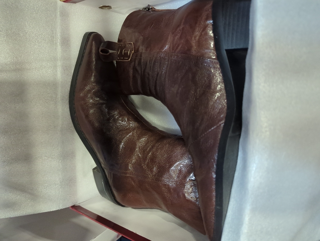 Size 7.5. ...Diuniarza Womens Chelsea Boots Ankle Bootie Square Toe