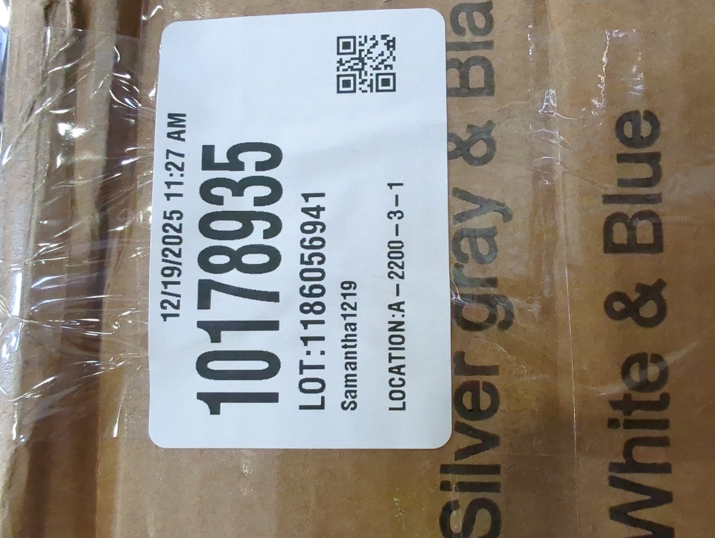 3 Step Ladder, Folding Step Stool with Tool Platform, Wide Anti-Slip Pedal and Anti-Slip Feet, Sturdiest Steel Construction, 600lbs Capacity Steel Ladder for Home Office, Grey