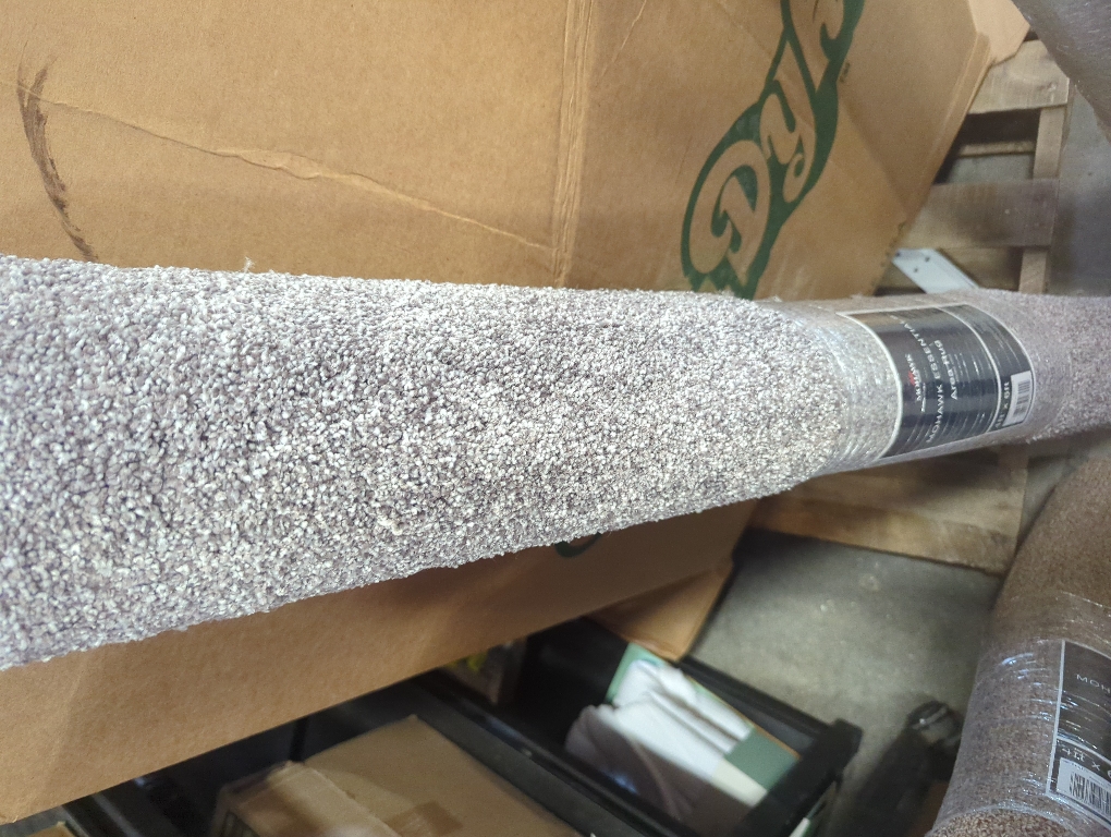 Size 4x6 ft  Color Grey  Mohawk Area Rugs