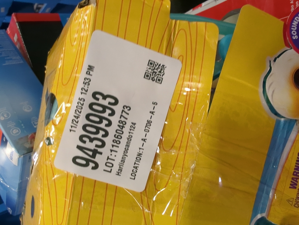 Little Live Pets My Really Real Talking Bird Toy & Cage - Indie, Interactive Voice Repeating Toy, 20  Sounds & Reactions, Talking Toys for Kids 5-7