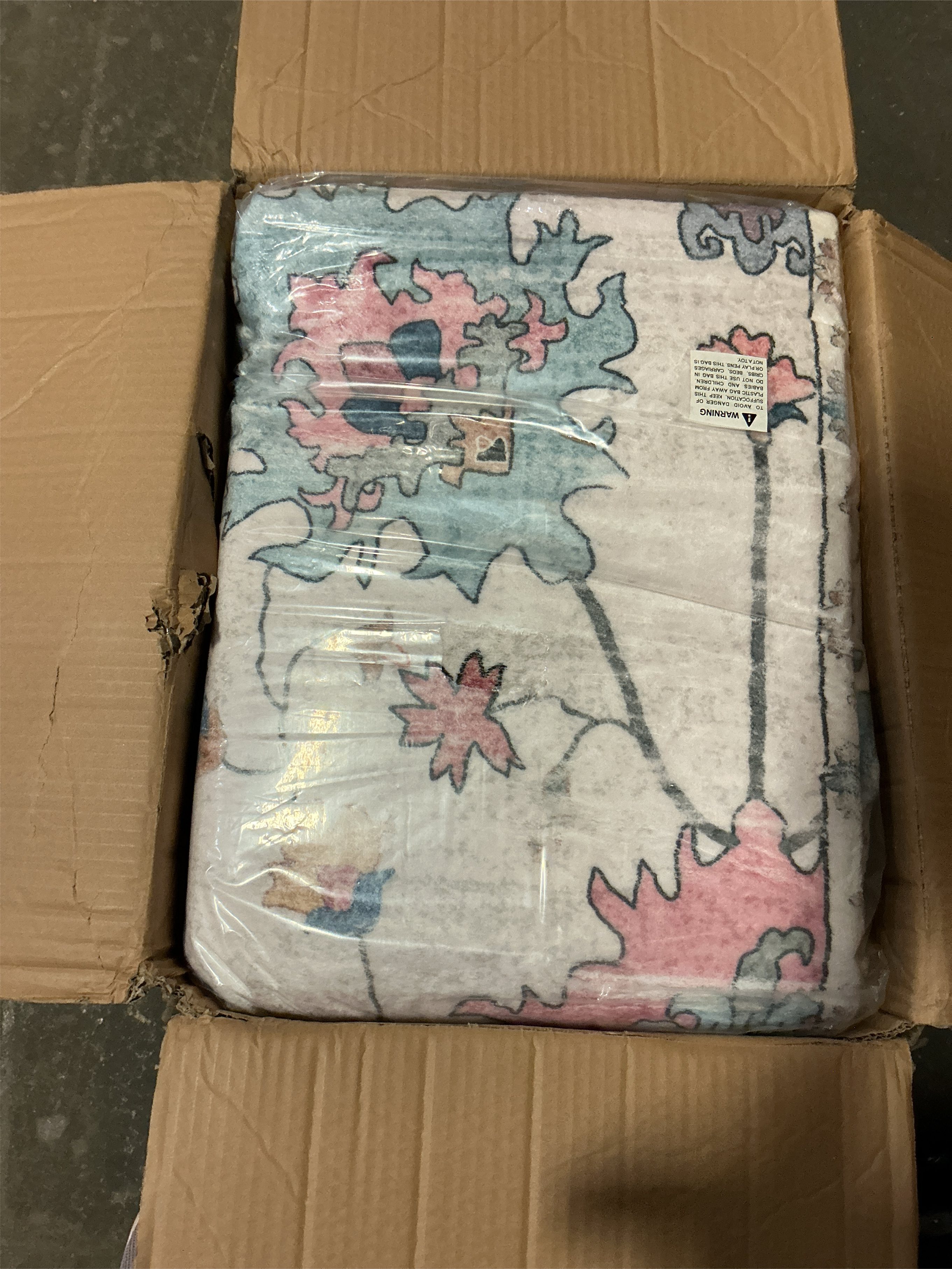 Area Rugs, 4x6 Washable Rug for Living Room Bedroom, Non Slip Low Pile Rug Vintage Print Indoor Carpet for Bedside Kids Room Dorm Office Nursery Home Decor (Black, 4x6)