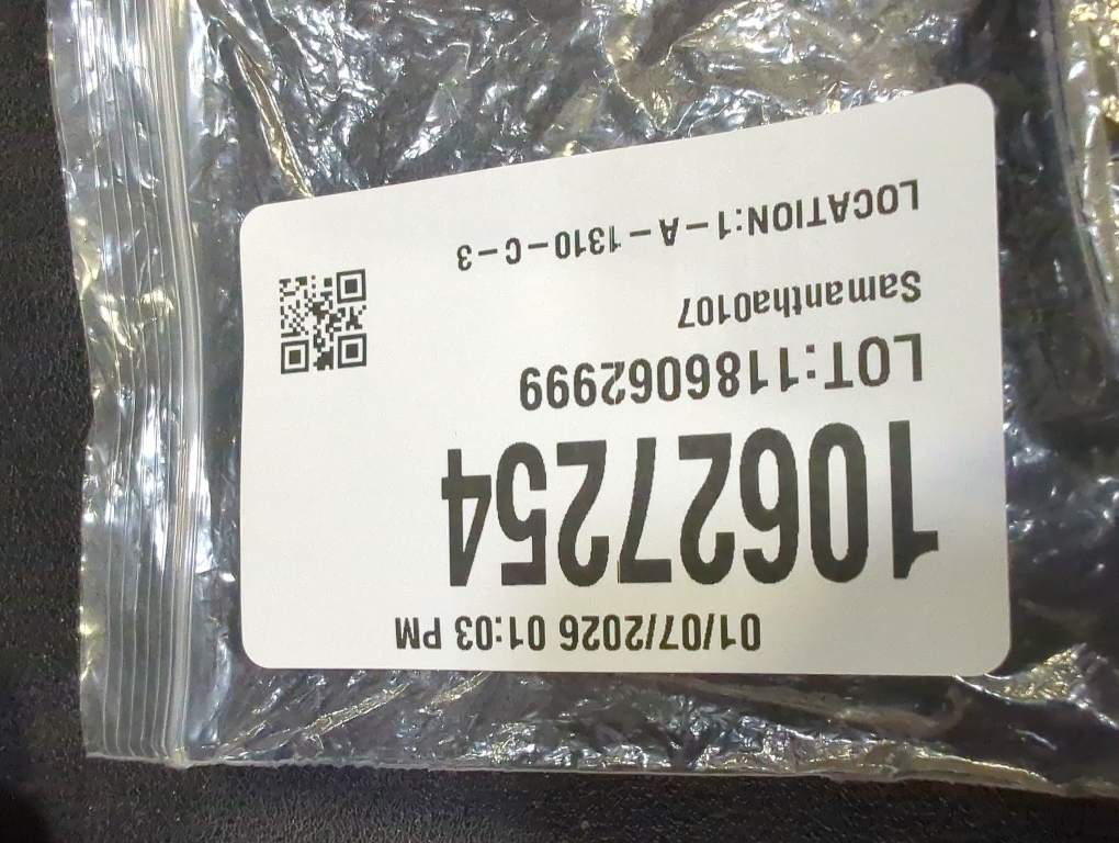 Universal Replacement Housing Case for Wireless Selfie Remote Shutter Devices with Customizable Color Options