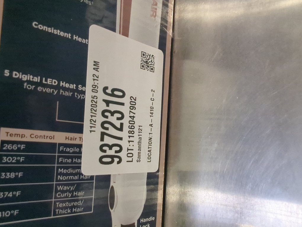 Conair Double Ceramic Flat Iron, 1-Inch Flat Iron Hair Straightener, Five Heat Settings, Extra Long Floating Plates, White