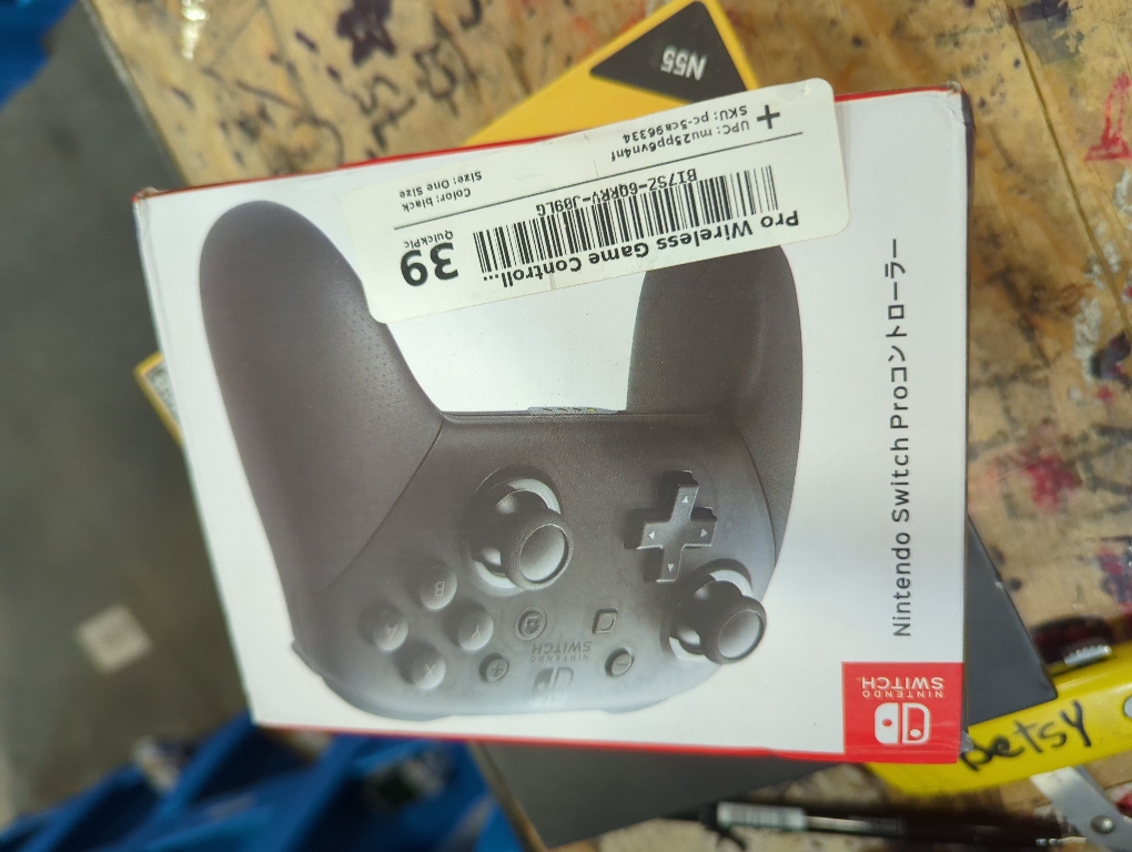 Nintendo Switch Pro Wireless Game Controller - Black - Restored