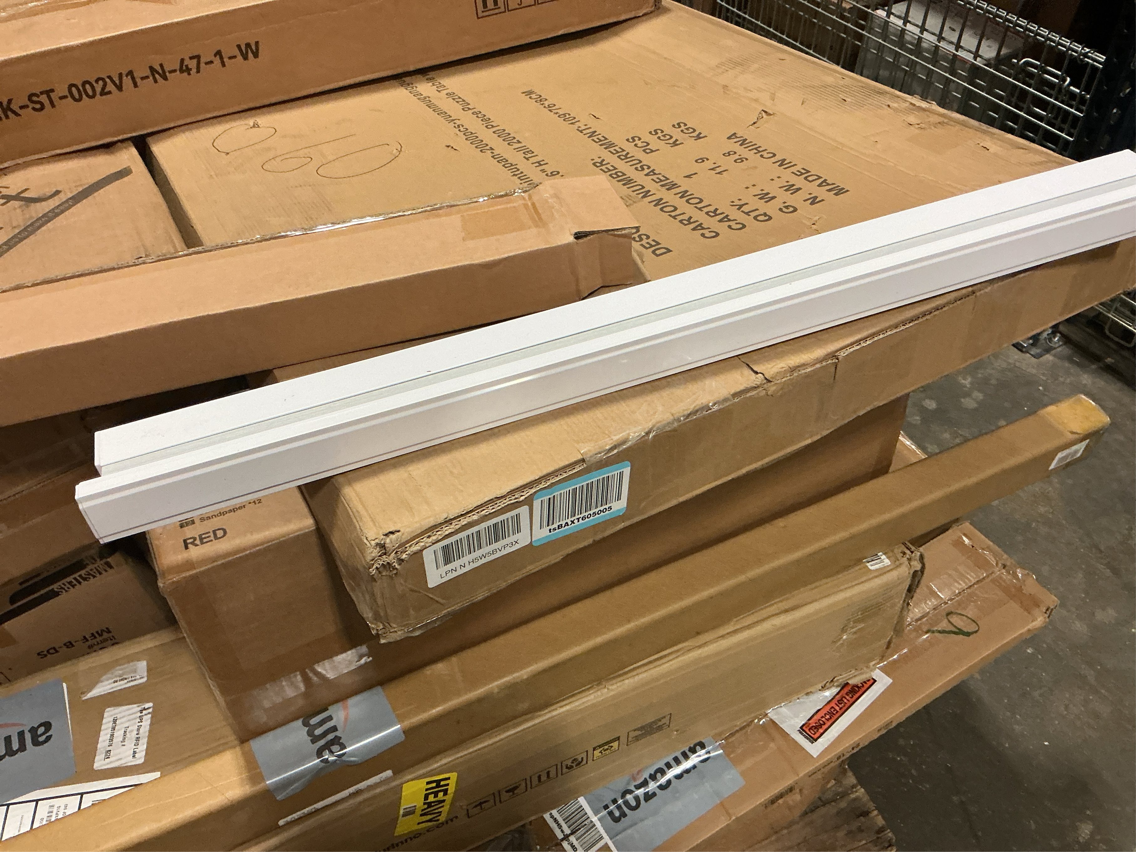 MYshade Blackout Cordless Cellular Shades Honeycomb Shade for Indoor Windows Room Darkening Blinds for Home Office Pull Down Window Shades Easy to Install 33 inch Wide, H36 Pleated Shade White