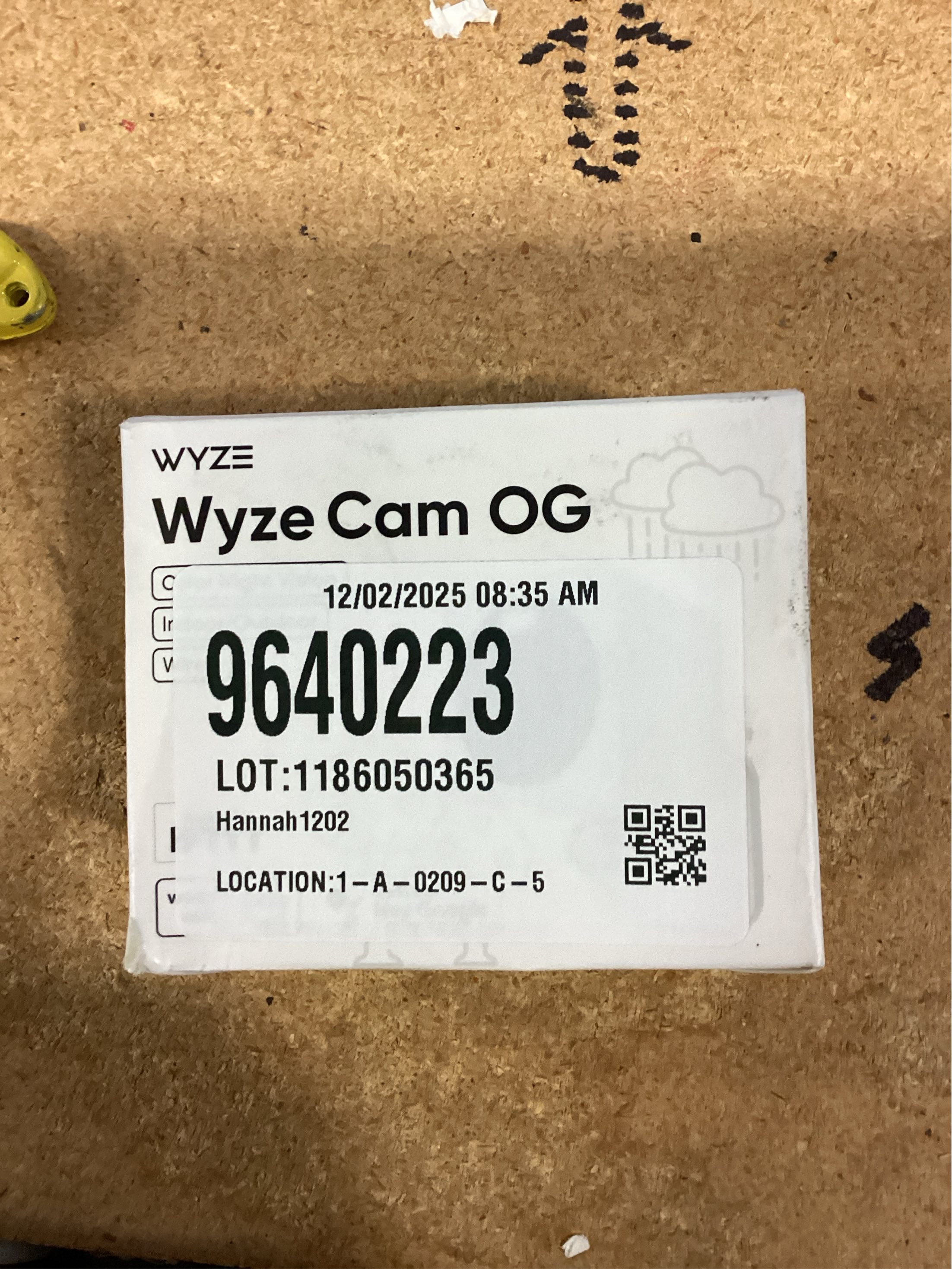 Wyze Cam OG Plug-in Indoor and Outdoor Smart-Enabled Security Camera