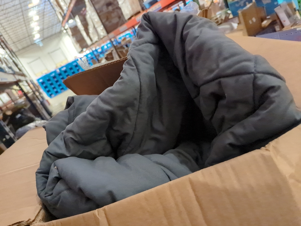 NTBAY Twin Comforter - Down Alternative Comforter Duvet Insert, All Season Bedding Quilted Duvet Insert with Corner Tabs, Machine Washable, Dark Grey