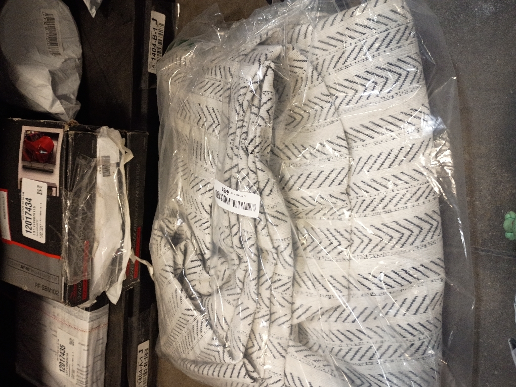 Brown Herringbone Art Flannel Throw Blanket Fleece Blankets,Abstract Geometric Striped on Linen Soft Warm Cozy Throws Lightweight Fuzzy Blanket for Sofa Couch Bed Car All Season Use,32x48in