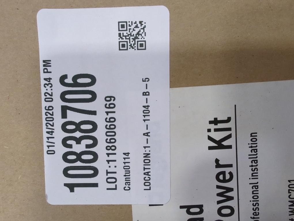 Legrand Geek Squad in Wall Power Kit - White GSK701