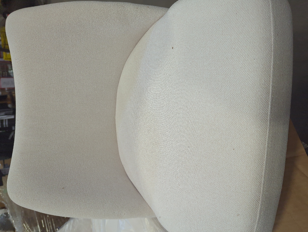 Set of 2 Beige Chairs