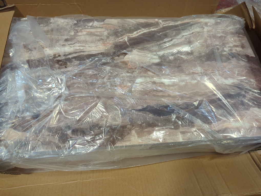 40 Sheets Peel and Stick Tile Red Granite