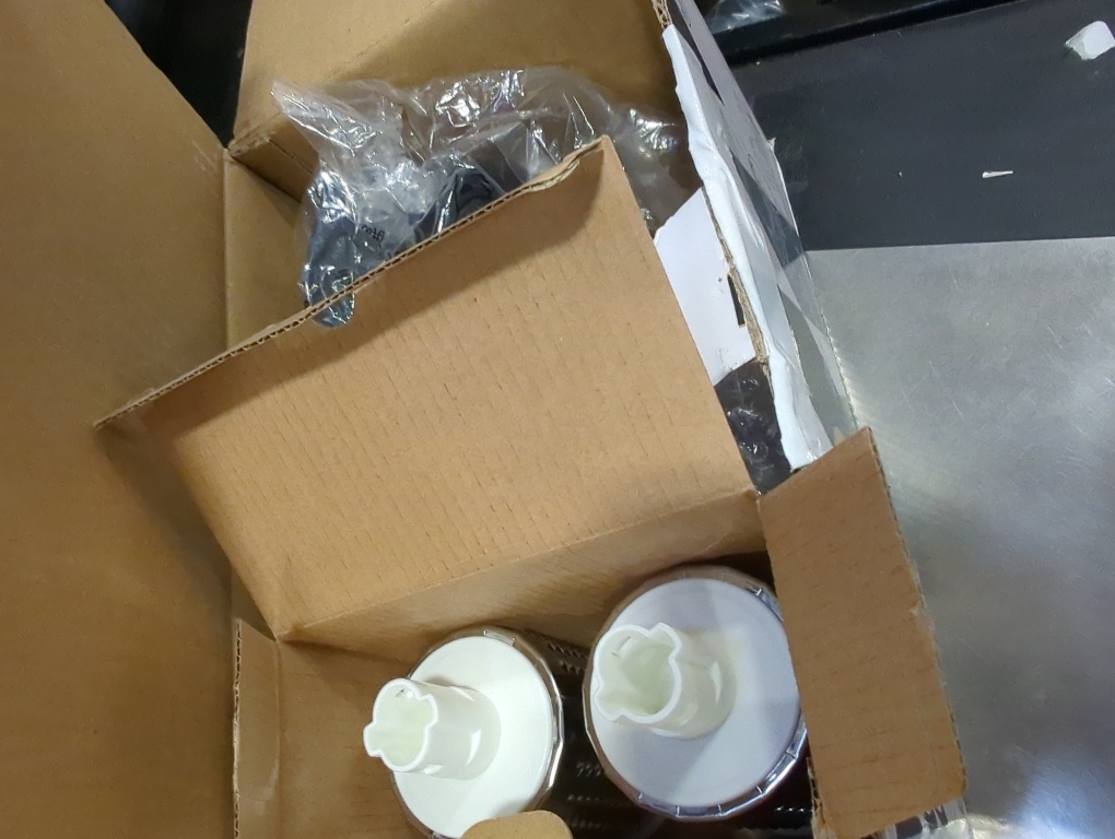 KEOUKE Rotary Cheese Grater Hand Crank Transparent - Shredder Slicer Grinder 3 Stainless Steel Blades, Stable Suction, Labor-Saving Handle, Safe Kitchen Tool for Cheese, Vegetable, Nuts, Chocolate