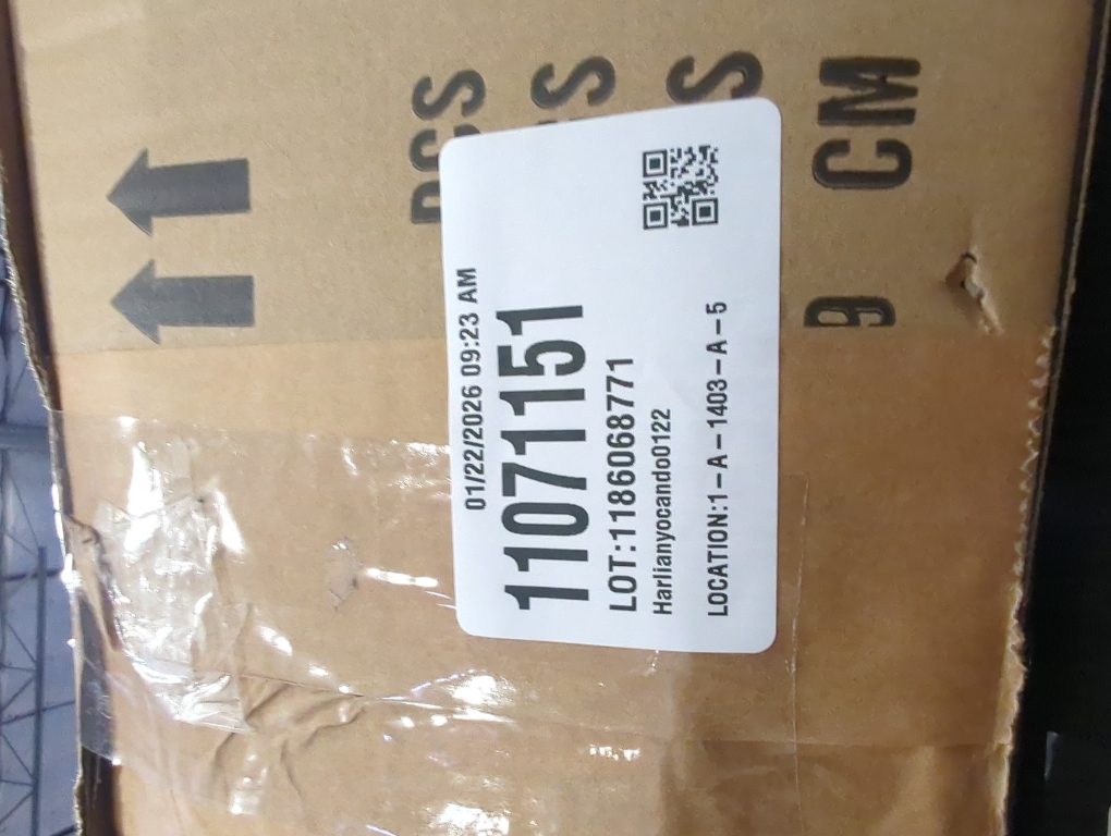 Rtteri 4 Pcs 20 Inch Tall Crystal Vase for Centerpieces Wedding Christmas Metal Crystal Trumpet Flower Vase Stand for Holiday Table Floor Wedding Banquet Celebration, Classic Elegance(Silver)