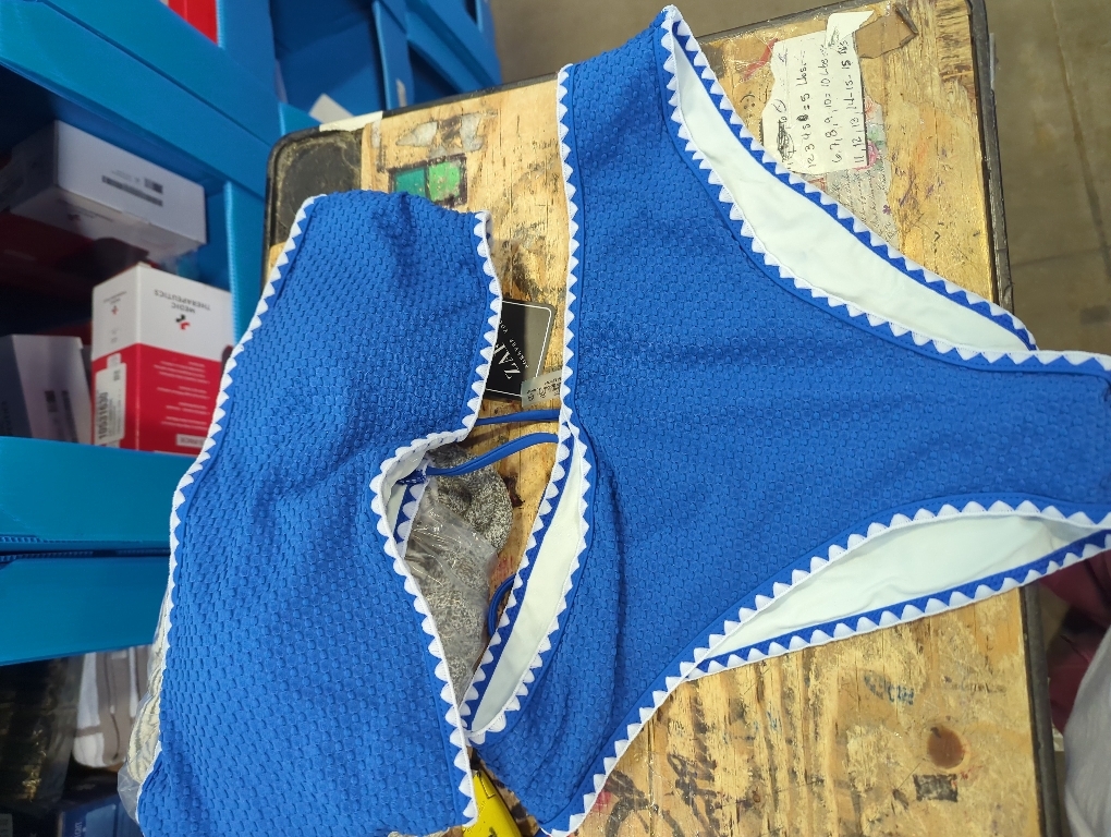 SOXE XL ...ZAFUL Women's High Cut Bandeau Bikini Set Strapless Solid Color 2 Pieces Bathing Suit Swimsuit