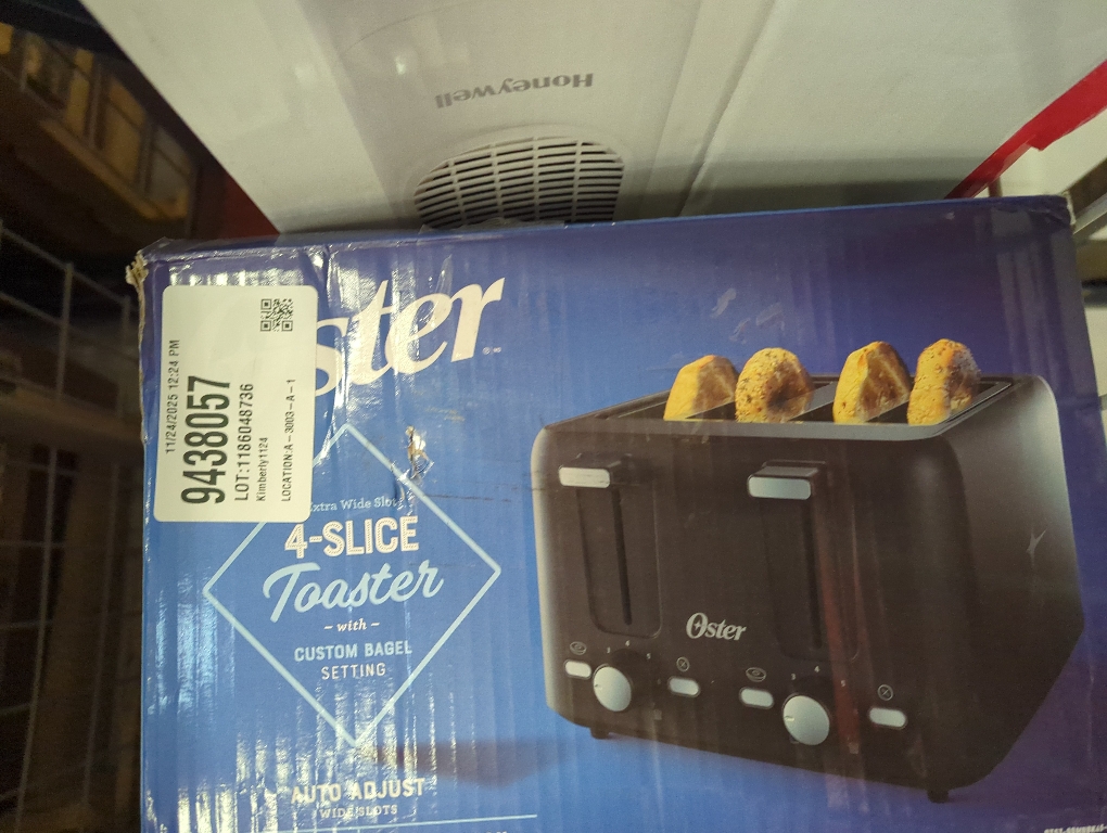 Oster 4-Slice Toaster With Extra-Wide Slots Black