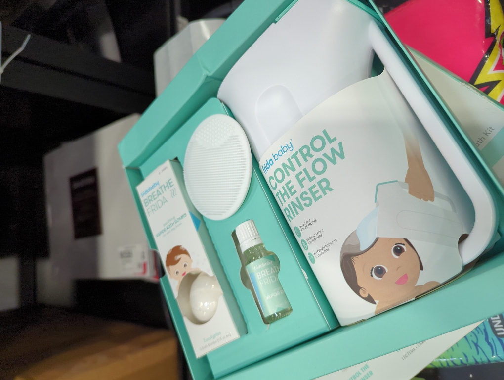 Frida Baby Bath Kit - 4pc