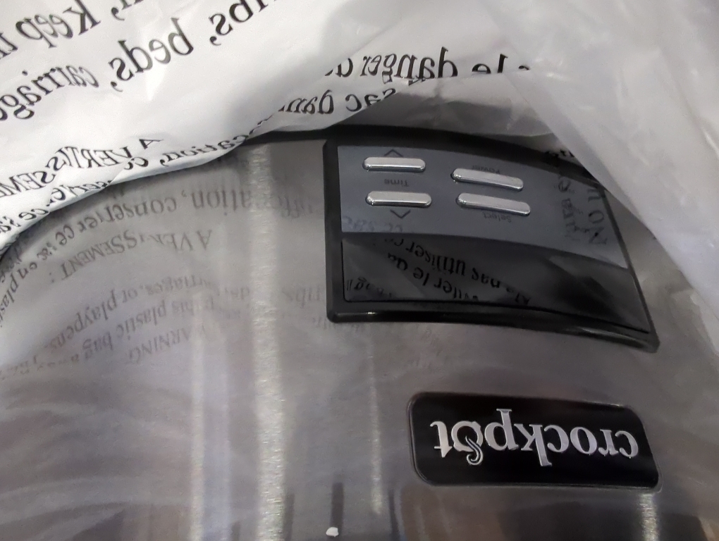 Crock-Pot Large 8-Quart Programmable Slow Cooker with Auto Warm Setting Black Stainless Steel