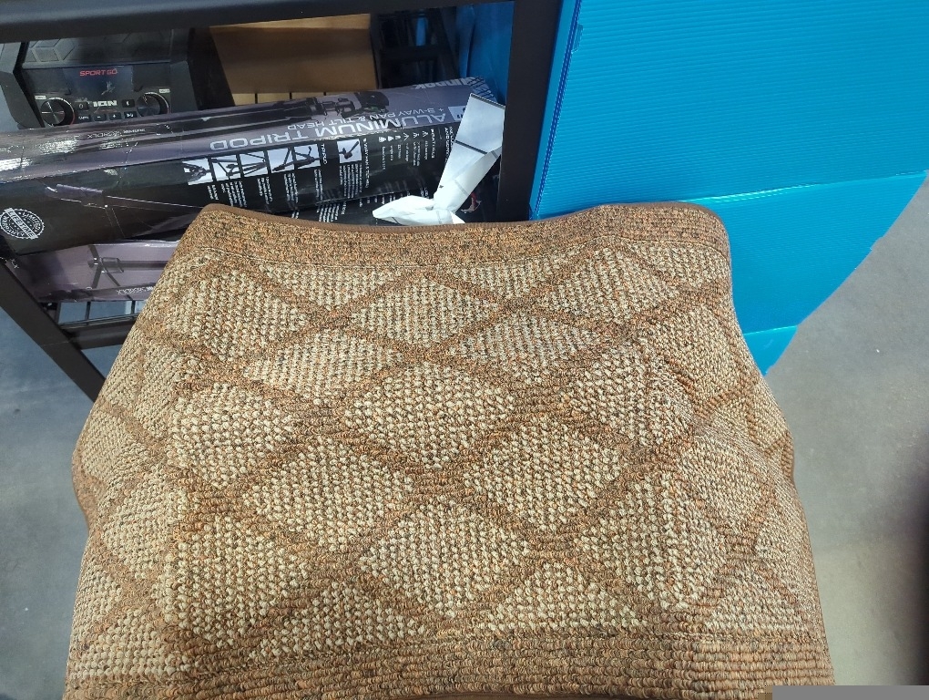 SAFAVIEH Natural Fiber Collection Runner Rug - 2'3 x 9', Natural & Black, Natural Jute Design, Ideal for High Traffic Areas in Living Room, Bedroom (NFB552A)