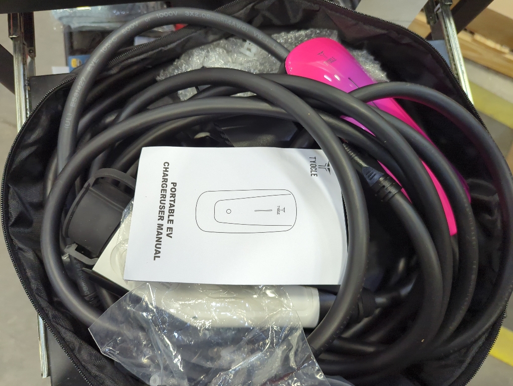 2025 New Level 1 & 2 EV Charger (16Amp, 110V-240V, 23Ft Cable) Portable AI Fast Charger Equipment, Charging for J1772 Electric Vehicle, Hybrids, Model with A NEMA 6-20P Mobile Car(NOT for Tesla)