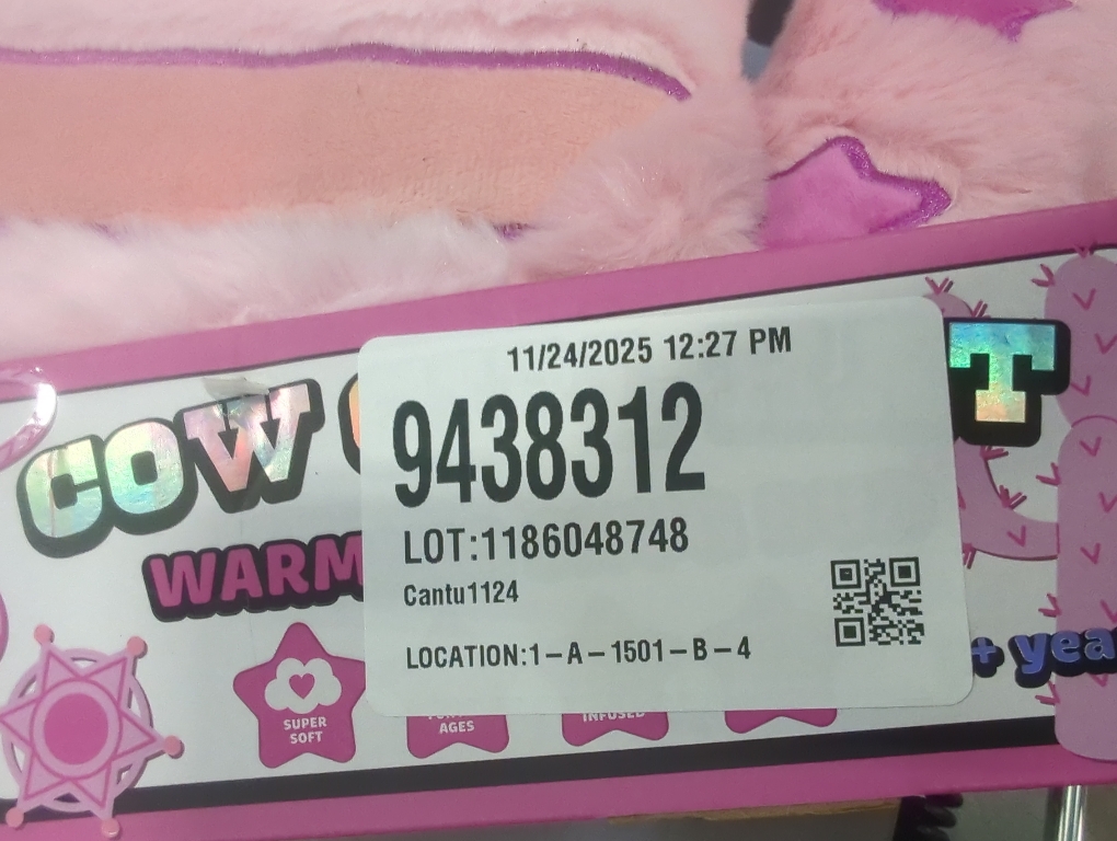 Cow Girl Hat Warming Snug Bud