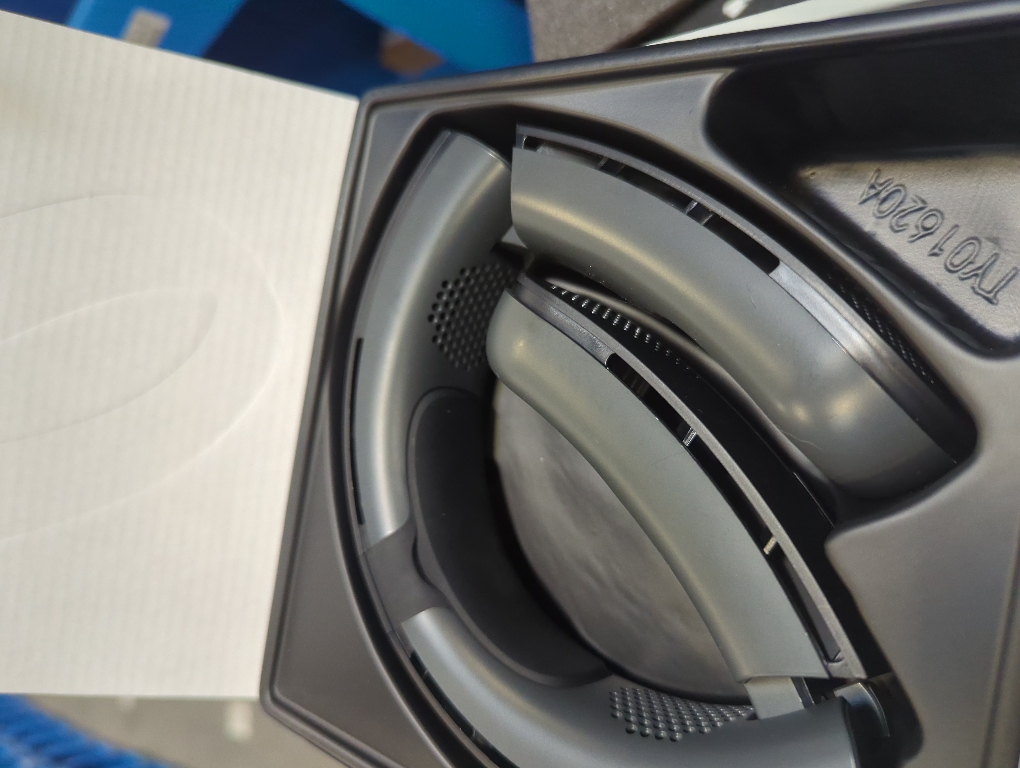 TORRAS COOLiTE Neck Fan, Industry’s Strongest Wind Power, Portable Neck Fan with 14H Battery, 360° Cooling Neck Fan, Lightweight & Foldable Neck Fans for Outdoor, Travel, Gifts for Dad, Women, Black