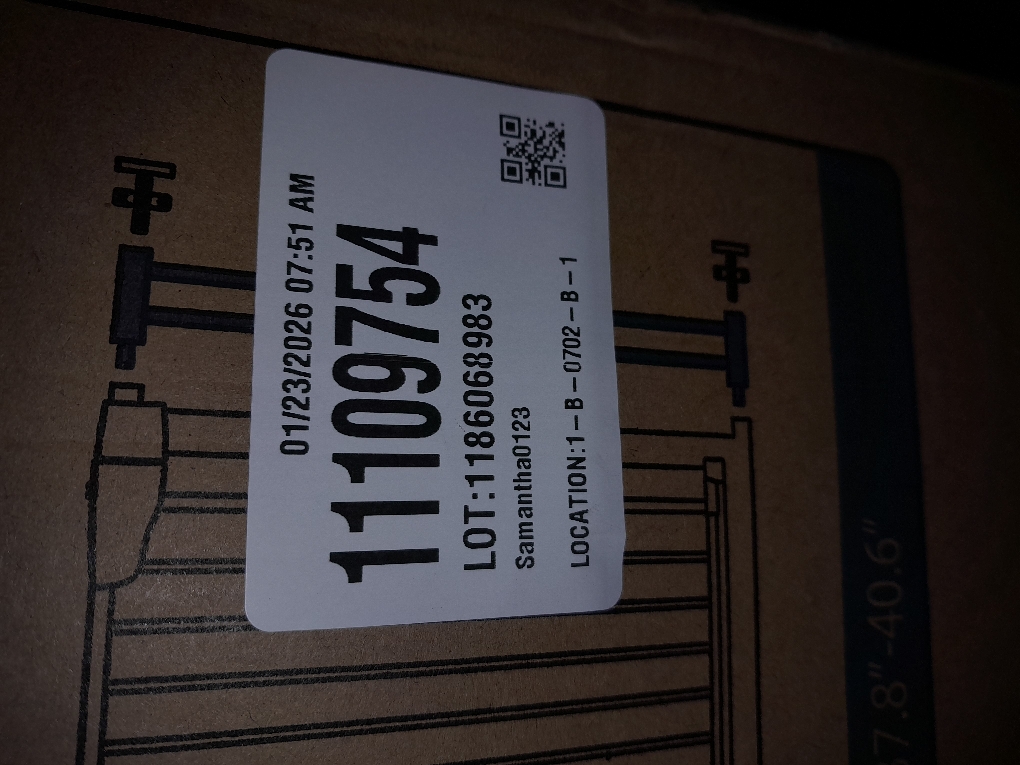 Cumbor 29.7-40.6 Baby Gate for Stairs, Mom's Choice Awards Winner-Dog Gate for Doorways, Pressure Mounted Auto-Close Pet Gates for Dogs Indoor, Safety Child Gate with Easy Walk Thru Door, White