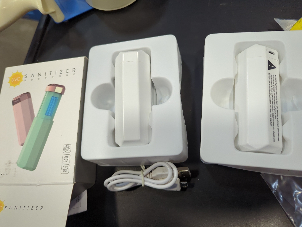 2Pack UV Light Sanitizer Stick, Portable Mini Lipstick Style Design Disinfection Lamp,USB Charging Ultraviolet Sterilizer Lamp Anti-Bacterial Rate 99%